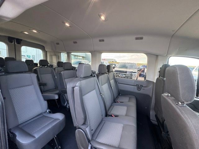 Used 2025 Ford Transit 350 XLT RWD image 21