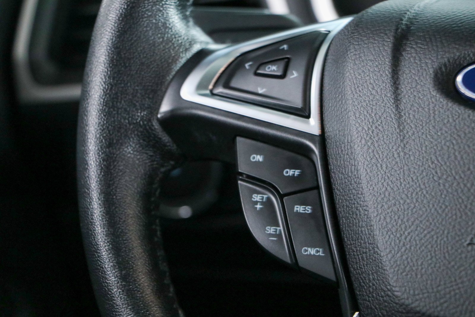 Used 2021 Ford Edge SEL w/ Convenience Package FWD image 13