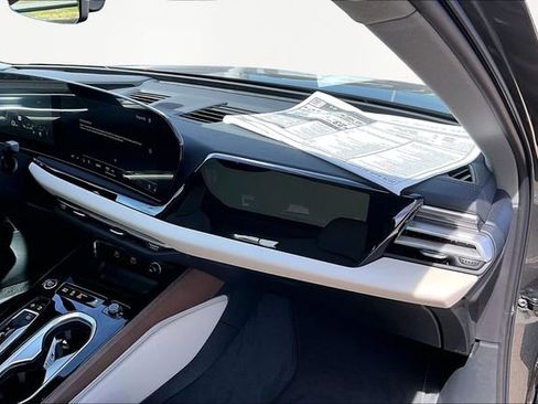 New 2026 Audi A6 Premium Plus AWD/4WD image 16