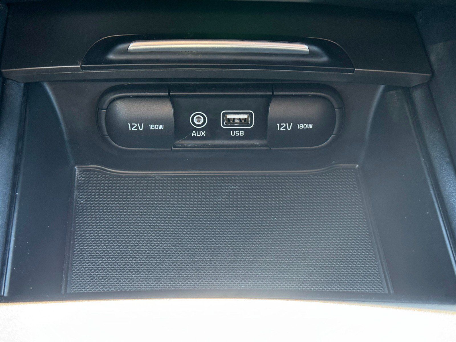 Used 2020 Kia Optima LX FWD image 25