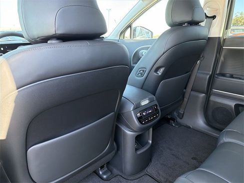 New 2026 Hyundai Ioniq 9 SEL image 28