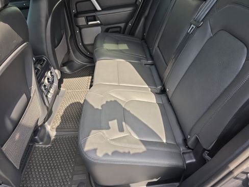 Used 2024 Land Rover Defender 110 Carpathian Edition image 16