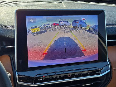 Used 2023 Jeep Compass Limited image 26