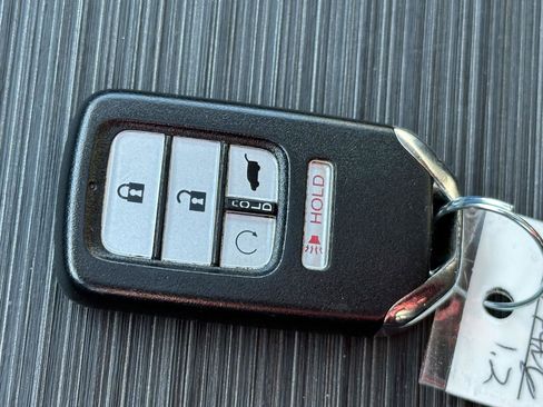 Used 2022 Honda Pilot Special Edition image 13