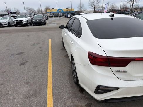 Used 2021 Kia Forte LXS image 5