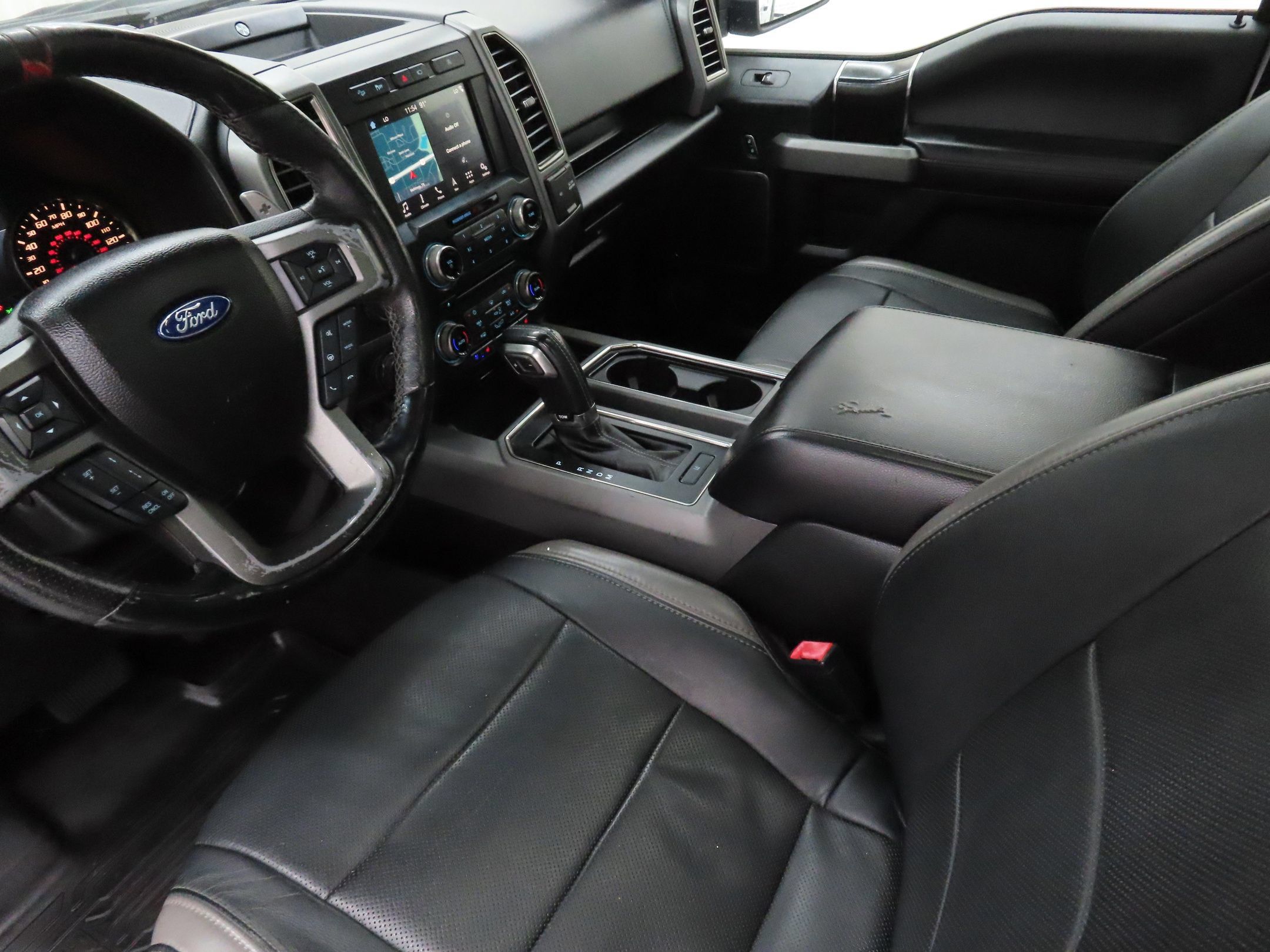 Used 2018 Ford F150 Raptor w/ Equipment Group 802A Luxury AWD/4WD image 22