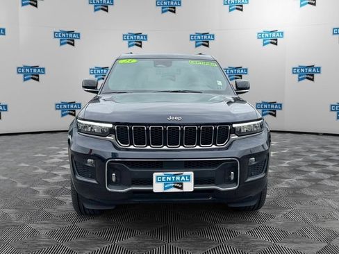 Certified 2023 Jeep Grand Cherokee Overland w/ Luxury Tech Group IV AWD/4WD image 9
