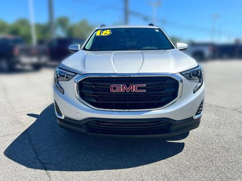 Used 2018 GMC Terrain SLE w/ Driver Convenience Package FWD image 12