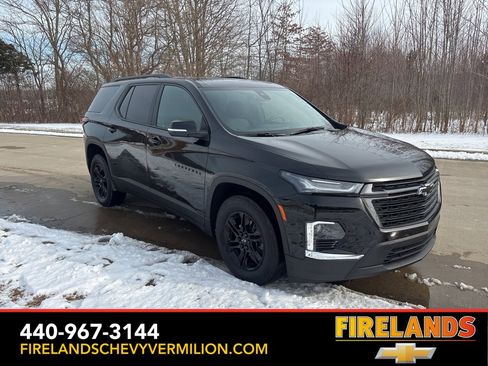 Certified 2023 Chevrolet Traverse LT w/ Midnight/Sport Edition image 11