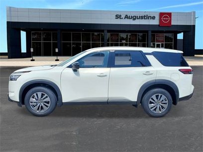 New 2025 Nissan Pathfinder S