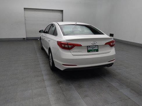 Used 2017 Hyundai Sonata SE FWD image 5