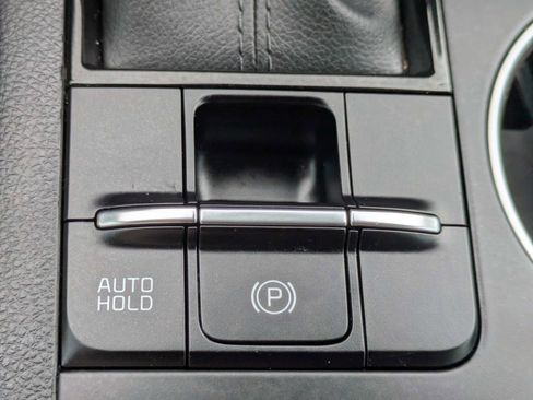 Used 2022 Kia K5 GT-Line w/ GT-Line FWD Premium Package image 25