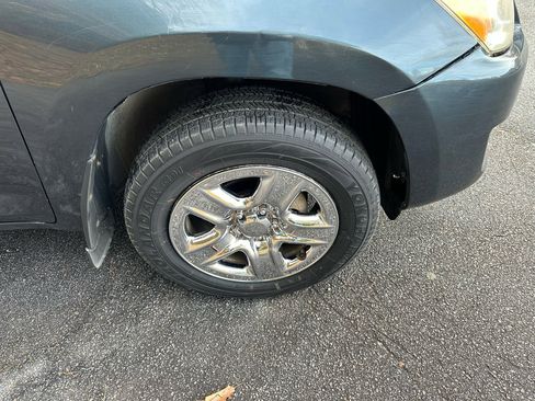 Used 2010 Toyota RAV4 4WD image 12