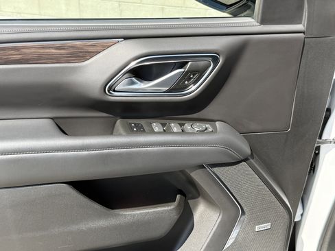 Used 2022 Chevrolet Tahoe Z71 AWD/4WD image 18