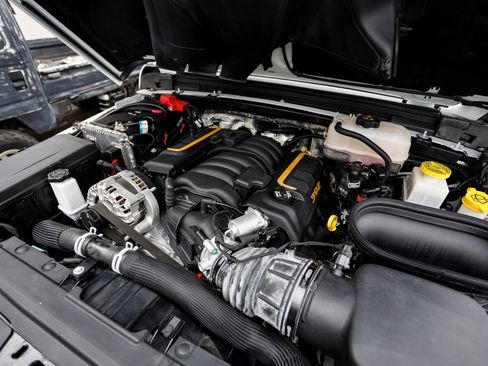 Used 2024 Jeep Wrangler Unlimited Rubicon 392 image 29