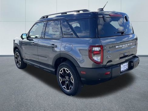 Used 2025 Ford Bronco Sport Outer Banks w/ Outer Banks Tech Package+ AWD/4WD image 7