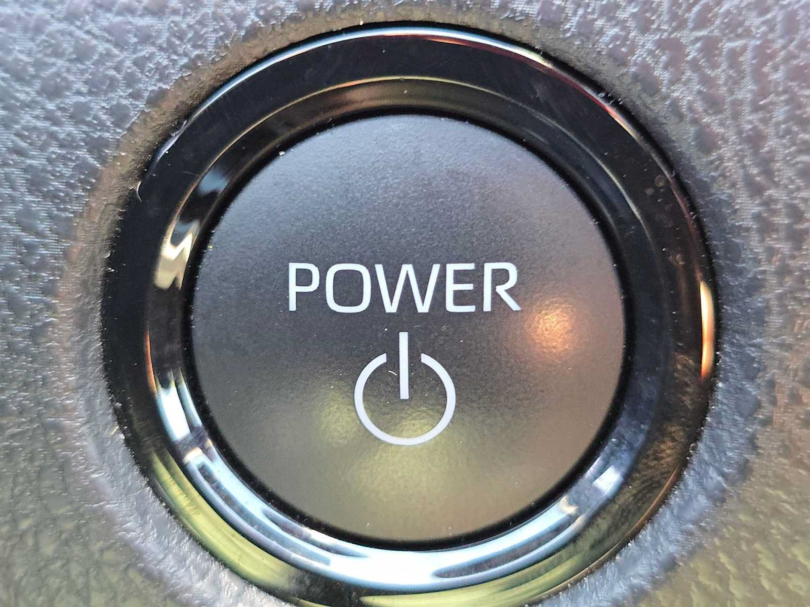 Certified 2025 Toyota Camry SE FWD image 30