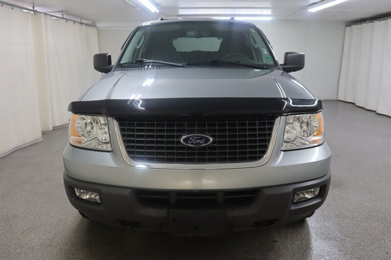 Used 2006 Ford Expedition XLT AWD/4WD image 2