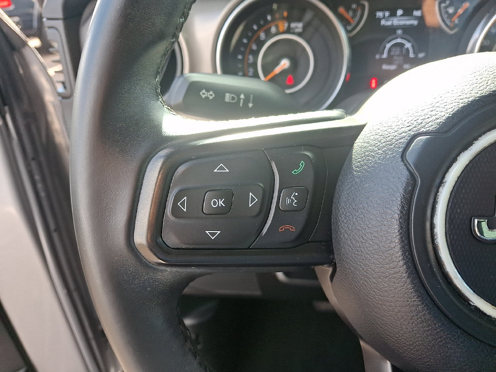 Used 2018 Jeep Wrangler Sport AWD/4WD image 21