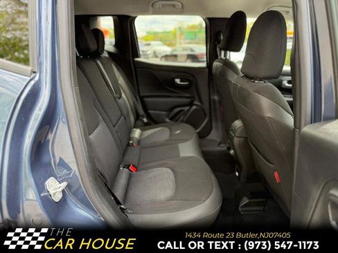 Used 2021 Jeep Renegade Trailhawk AWD/4WD image 18