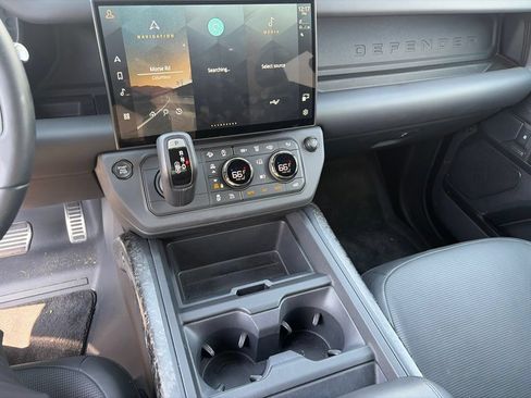 Certified 2026 Land Rover Defender 110 OCTA AWD/4WD image 17