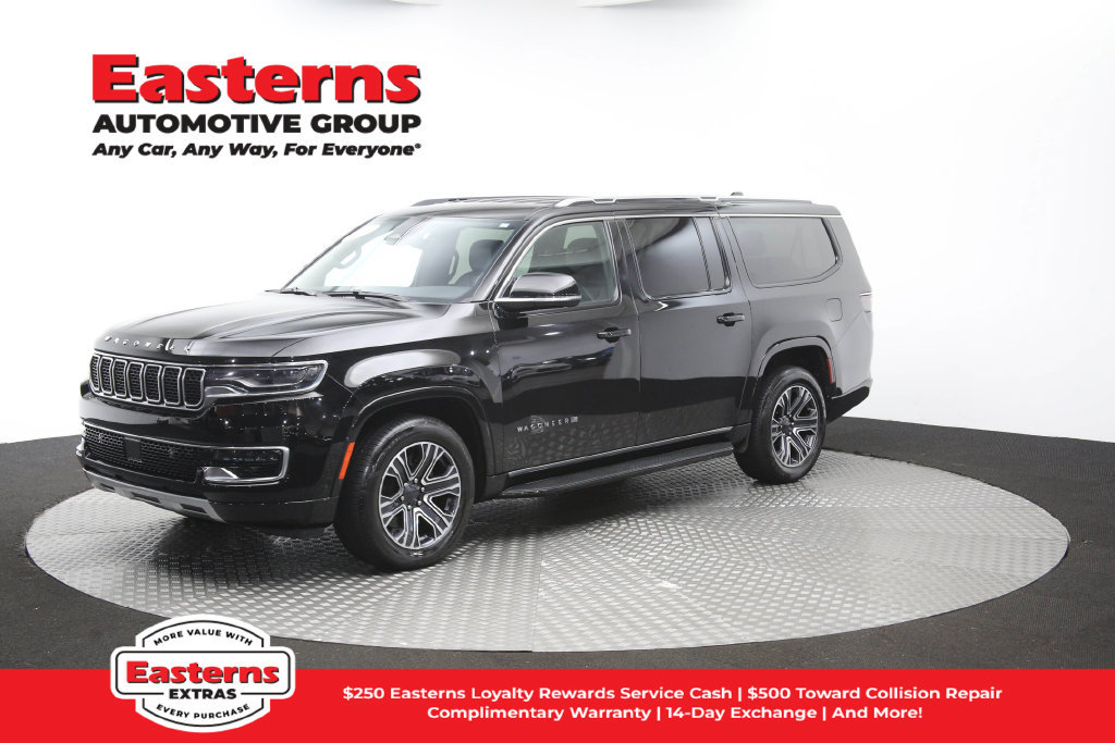 Used 2024 Jeep Wagoneer L Series II w/ Flexible Seating Group AWD/4WD image 61