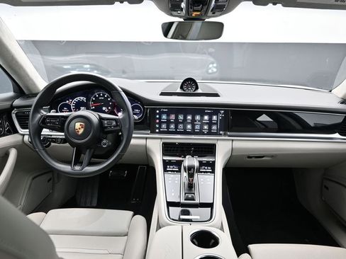 Certified 2023 Porsche Panamera GTS AWD/4WD image 20