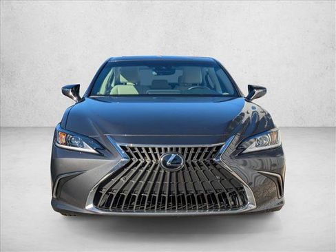 Used 2025 Lexus ES 350 w/ Premium Package image 2