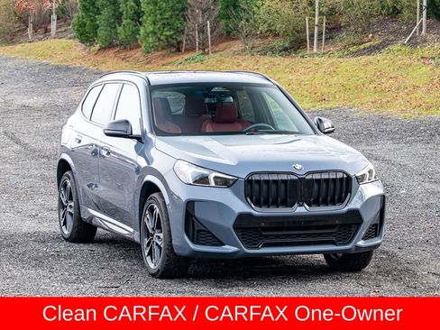 Used 2023 BMW X1 xDrive28i w/ Premium Package image 12