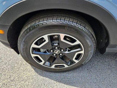 Used 2024 Ford Bronco Sport Outer Banks w/ Tech Package image 18