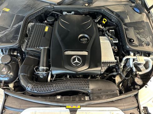 Used 2017 Mercedes-Benz C 300 Luxury image 46