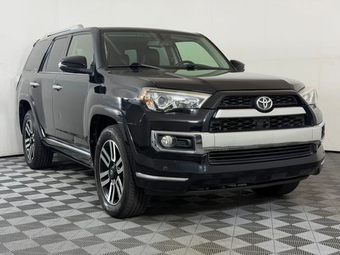 Used 2016 Toyota 4Runner Limited AWD/4WD image 7