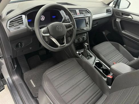 Used 2023 Volkswagen Tiguan S FWD image 9