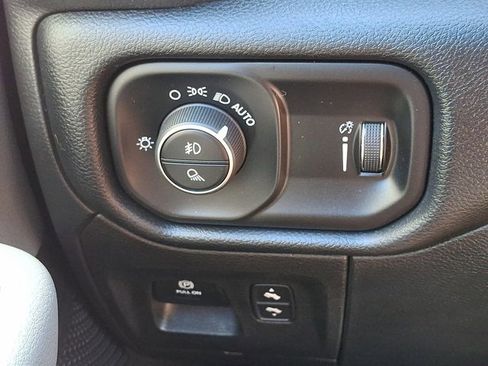 Certified 2022 RAM 1500 Big Horn image 29