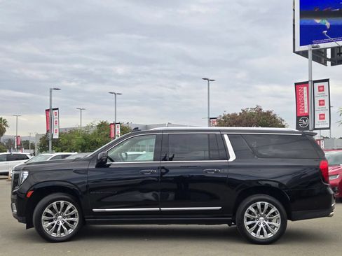 Used 2024 GMC Yukon XL Denali w/ Advanced Technology Package AWD/4WD image 4