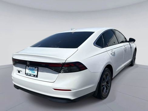 Certified 2023 Honda Accord EX image 4