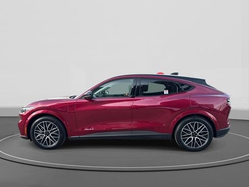 Used 2025 Ford Mustang Mach-E Premium image 6