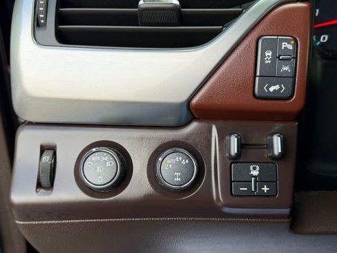 Certified 2018 Chevrolet Tahoe Premier image 33