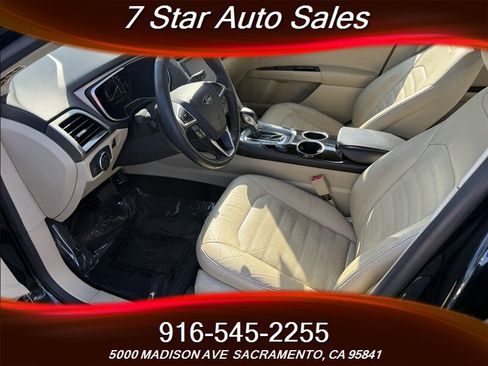 Used 2014 Ford Fusion SE w/ Equipment Group 202A image 9