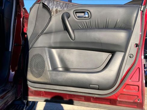 Used 2023 Nissan Armada Platinum w/ Captain's Chairs Package image 21