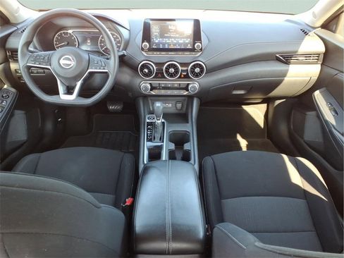 Used 2024 Nissan Sentra SV image 19