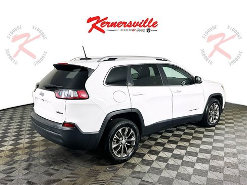 Used 2020 Jeep Cherokee Latitude Plus image 7