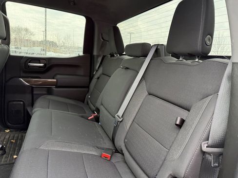 Used 2021 Chevrolet Silverado 1500 RST image 10