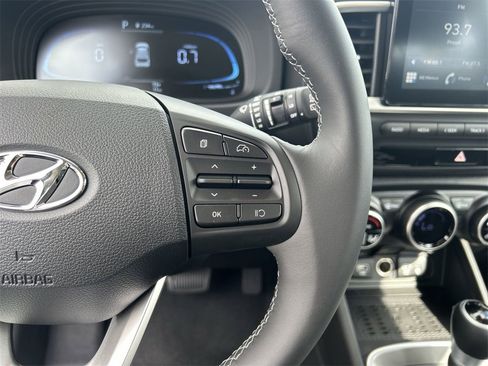 New 2026 Hyundai Venue SEL image 27