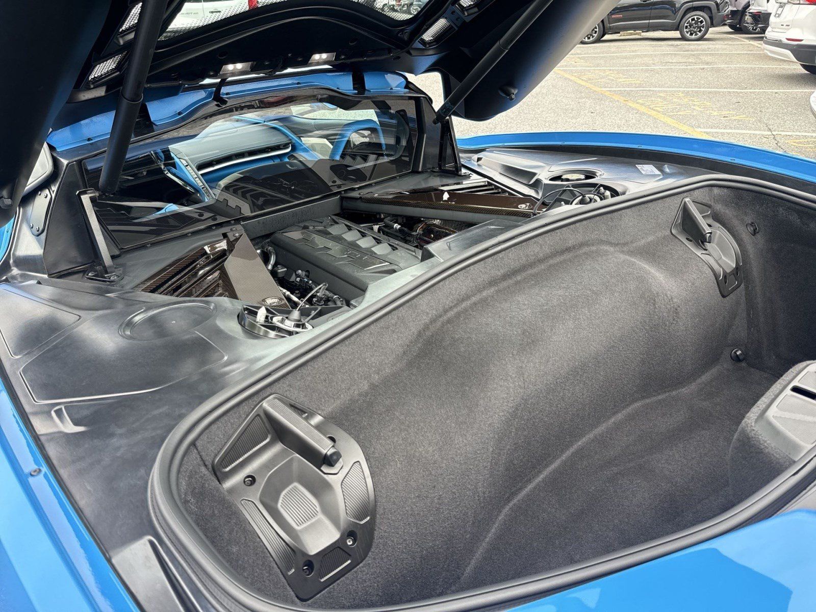 Used 2022 Chevrolet Corvette Stingray Premium Cpe w/ Z51 Performance Package RWD image 22