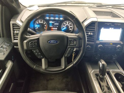 Used 2018 Ford F150 XLT w/ Equipment Group 302A Luxury AWD/4WD image 22