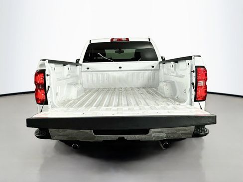 Used 2018 Chevrolet Silverado 1500 LT w/ Trailering Package AWD/4WD image 24