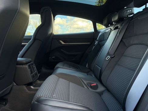 New 2025 Porsche Taycan 4S AWD/4WD image 30