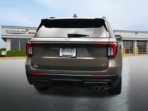Used 2026 Ford Explorer ST w/ Sun And Sound Package AWD/4WD image 4