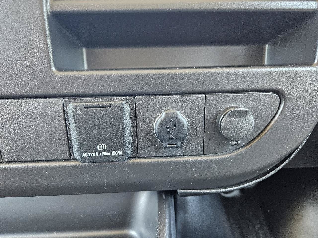 Used 2019 Chevrolet Express 3500 LS RWD image 33